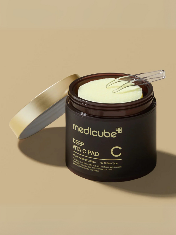 medicube Deep Vita C Pad 150ml / 70pads medicube