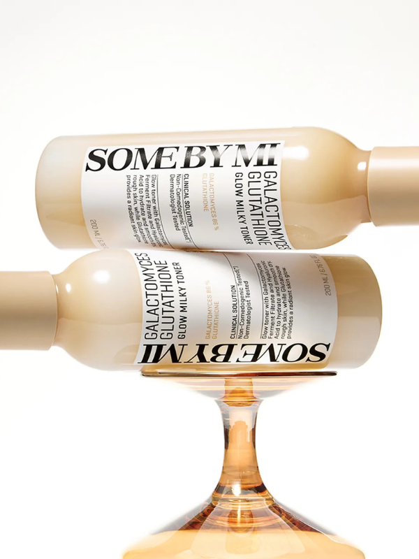 SOME BY MI Galactomyces Glutathione Glow Milky Toner 200ml SOME BY MI Galactomyces Glutathione Glow Milky Toner 200ml